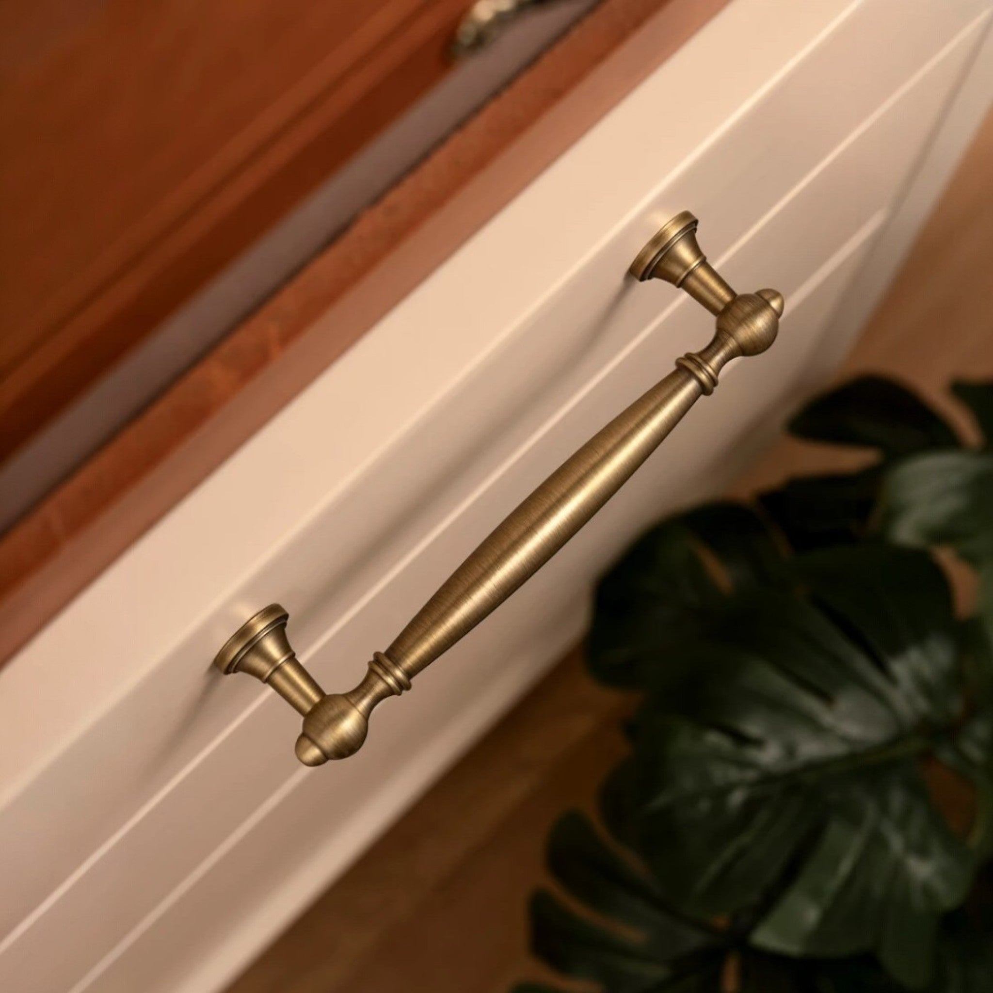 Vireda Brons Handtag