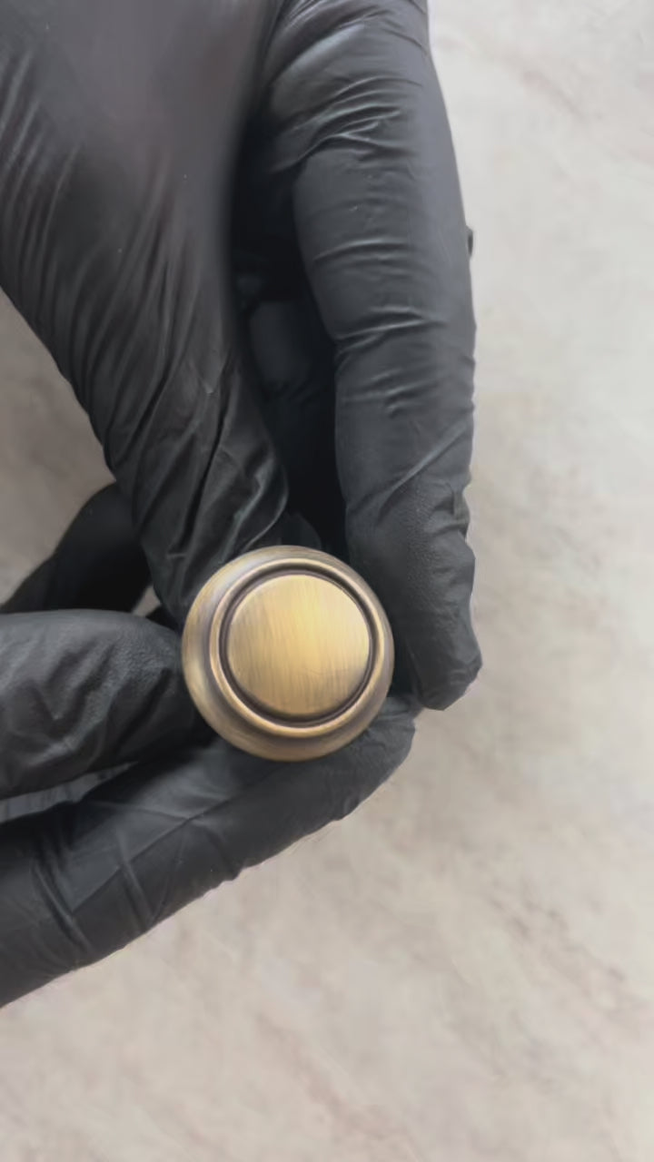 Vireda Knopp – Antik mässing